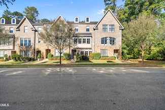 1609 Wooster St, Raleigh, NC 27607