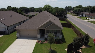 439 Rose Ave, Cleburne, TX 76033