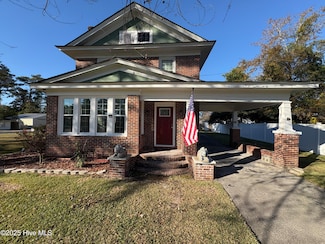 1914 Trent Blvd, New Bern, NC 28560