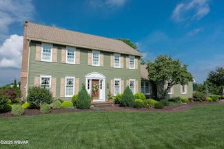 606 S Main St, Muncy, PA 17756