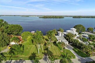 4549 E Riverside Dr, Fort Myers, FL 33905
