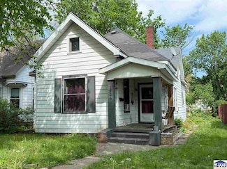 1226 S 8th St, Terre Haute, IN 47802