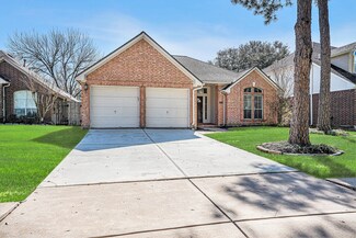 1802 Emerald Lake Ct, Houston, TX 77062