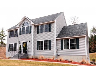 111 Steam Mill Rd, Auburn, NH 03032