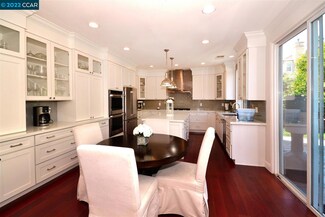 1287 Oak Knoll Dr, Concord, CA 94521