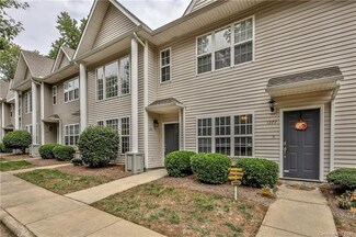 1281 E Woodlawn Rd Unit 11, Charlotte, NC 28209