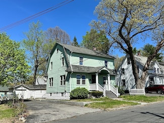 14 Aster St, Springfield, MA 01109