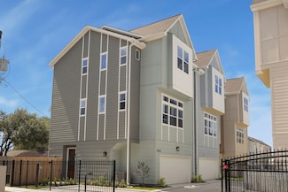 2121 B Hoskins Dr, Houston, TX 77080