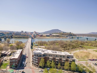 4 Cherokee Blvd, Chattanooga, TN 37405