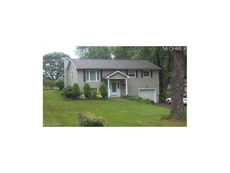 3341 Rhapsody Ln, Clinton, OH 44216