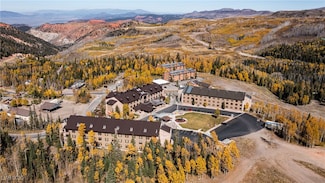 223 W Hunter Ridge Dr Unit 121, Brian Head, UT 84719