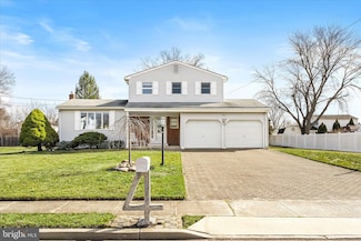 4 Terrapin Ln, Trenton, NJ 08619