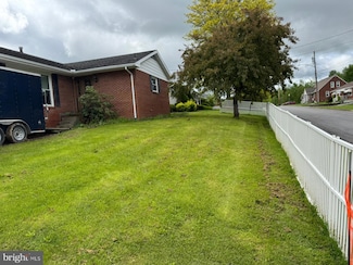 423 Pattison St, Saint Marys, PA 15857