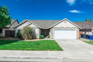 3012 Pine St, Hanford, CA 93230