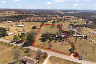 4132 Farm To Market 916, Grandview, TX 76050