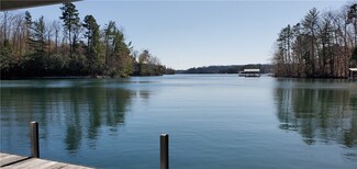 321 Wake Robin Dr, Sunset, SC 29685