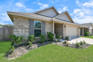333 Bryan Way, Angleton, TX 77515