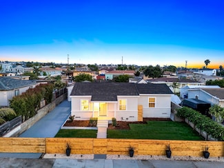 5451 Roswell St, San Diego, CA 92114