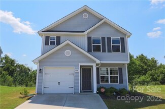 6547 Paw Village Rd, Charlotte, NC 28214