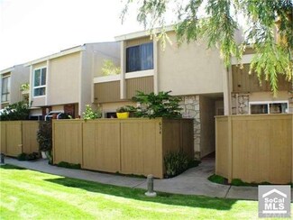 634 Rhine Ln Unit 21, Costa Mesa, CA 92626