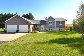 34420 Woodville Blvd, Waseca, MN 56093