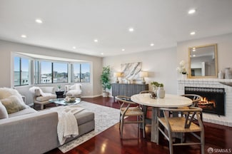 360 Guerrero St Unit 408, San Francisco, CA 94103