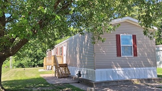 82 Lepere Ct, Dupo, IL 62239