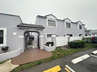 11611 NW 11th St, Pembroke Pines, FL 33026