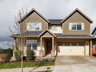 14697 Oregon Iris Way, Oregon City, OR 97045