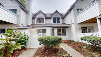7 Tamarisk Quay Unit 7B, Hampton, VA 23666
