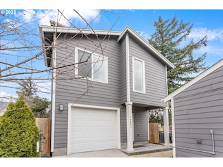 12031 SE Mill Ct Unit 2, Portland, OR 97216
