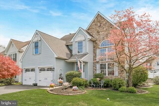 4216 Sir Andrew Cir, Doylestown, PA 18902