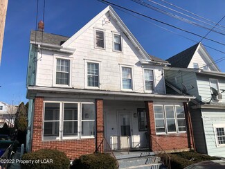 585 Carson St, Hazleton, PA 18201
