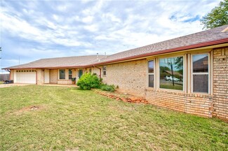1415 Pheasant Run Ct, Cordell, OK 73632
