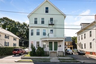 72 Cole St, Pawtucket, RI 02860