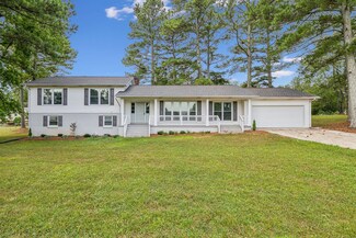 1713 Deer Hollow Dr, Lawrenceburg, TN 38464