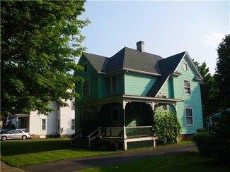 68 Cornelia St, Dresden, NY 14441