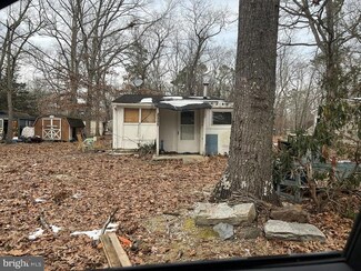 6406 Magnolia Dr, Millville, NJ 08332