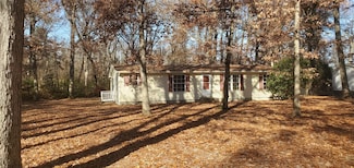 4274 Winesap Ln, Wheatfield, IN 46392