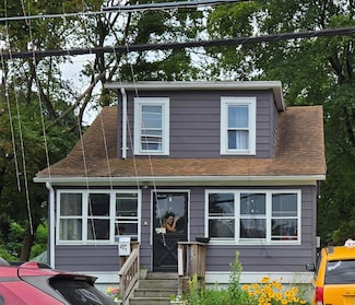 469 1st St, Newburgh, NY 12550