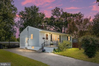 302 Durso Dr, Newark, DE 19711