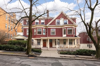 15 Fairbanks St Unit 1, Brookline, MA 02446