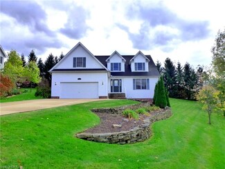 13591 W Spring St, Burton, OH 44021