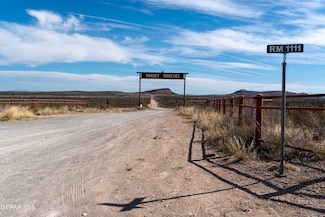 PN 70596 Victoria Rd, Sierra Blanca, TX 79851