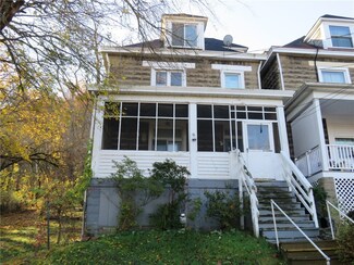 1565 Summerdale St, Pittsburgh, PA 15204