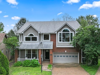 2808 Chapelwood Dr, Hermitage, TN 37076