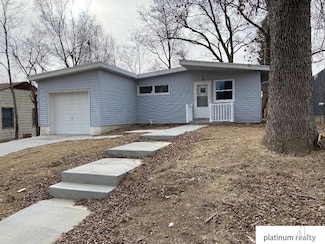 1717 Hill St, Plattsmouth, NE 68048