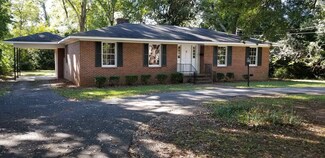 206 W Liberty St, Washington, GA 30673