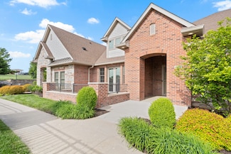 1703 Linkside Dr, Columbia, MO 65201