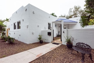 2460 Abaco Ave, Miami, FL 33133